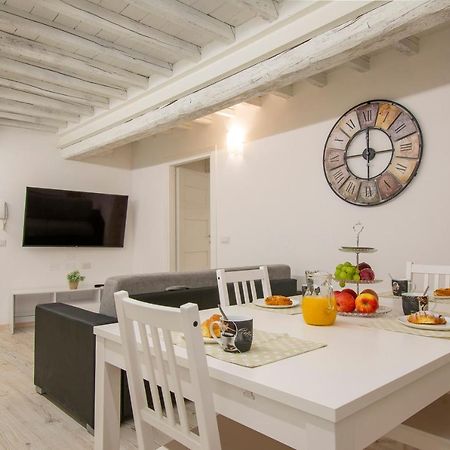 Casa Alice - Elegant In The Centre Of The City Siena Exterior photo