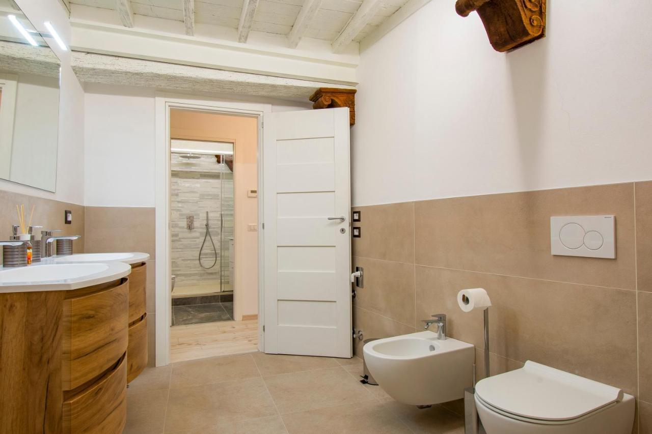 Casa Alice - Elegant In The Centre Of The City Siena Exterior photo